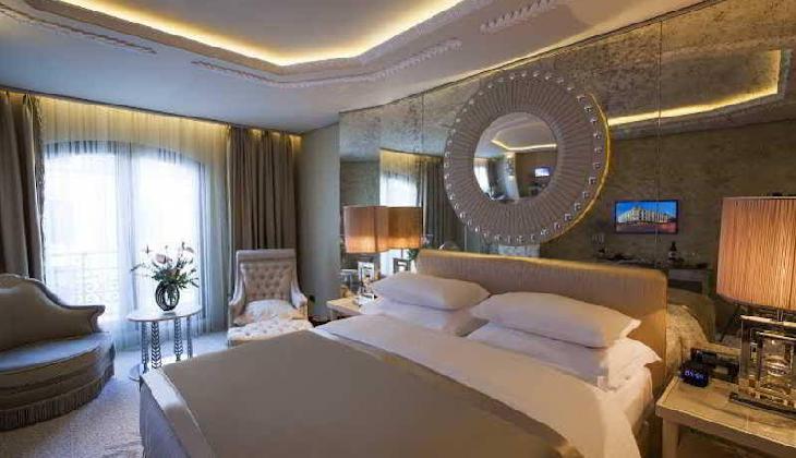 Wyndham Grand Istanbul Kalamış Marina Hotel