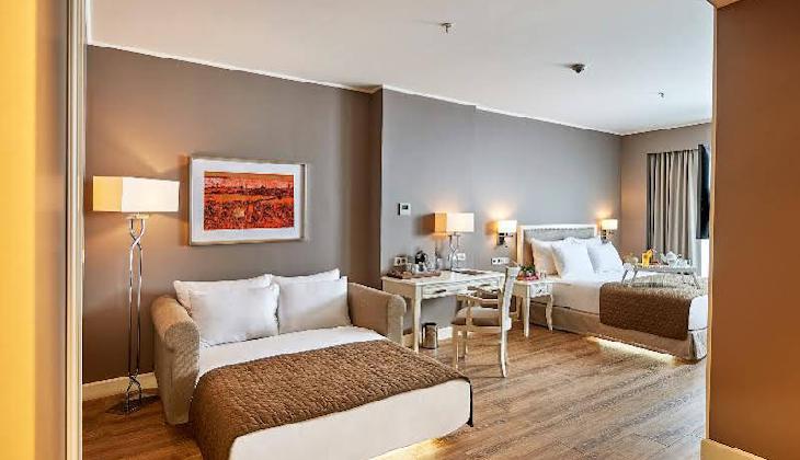 Renata Suites Boutique Hotel