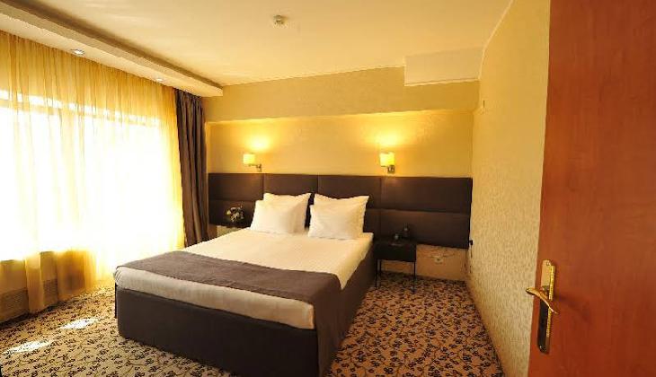 Crystal Palace Hotel