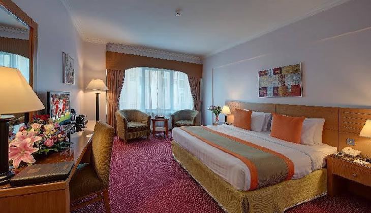 هتل گلدن تولیپ نیهال پالاس