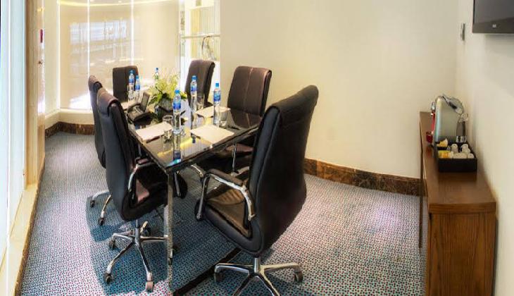 Somewhere Hotel Apartment