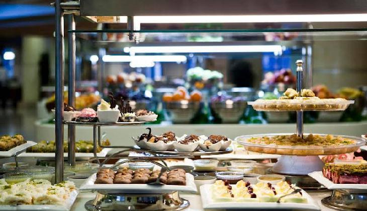 Cornelia De Luxe Resort