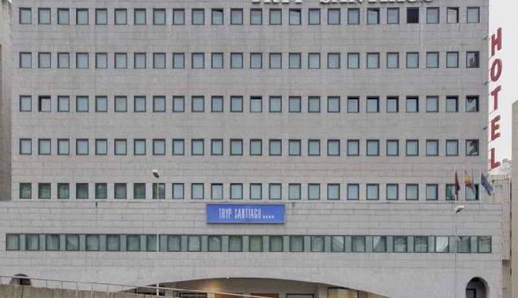Tryp Santiago