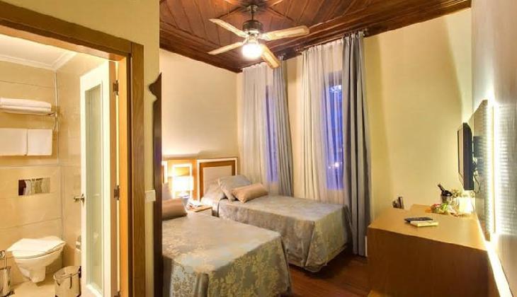 دوگان هتل انتالیا