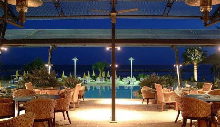 هتل و خانه های ییلاقی پالم بیچ