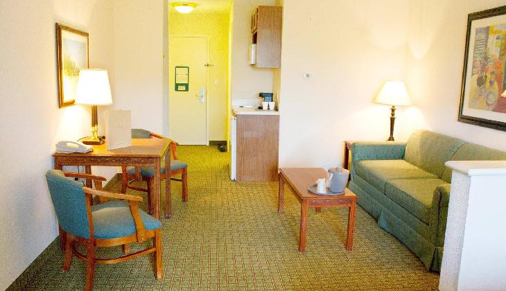 Crown Club Inn by Exploria Resorts