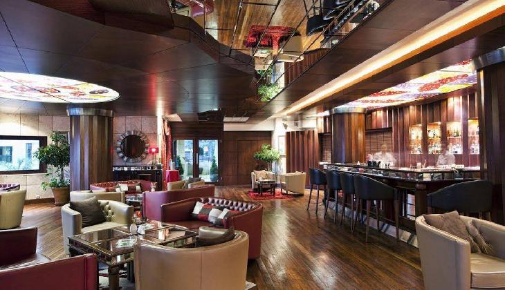 Cornelia De Luxe Resort