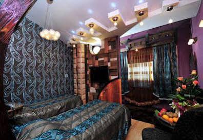 Ferdowsi International Grand Hotel