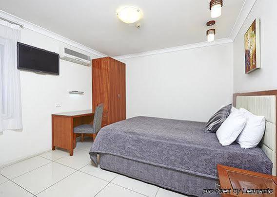 Comfort Inn & Suites Burwood