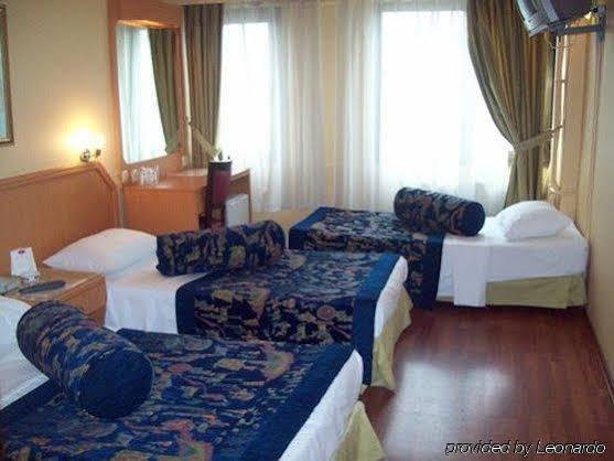 هتل سانتا پرا