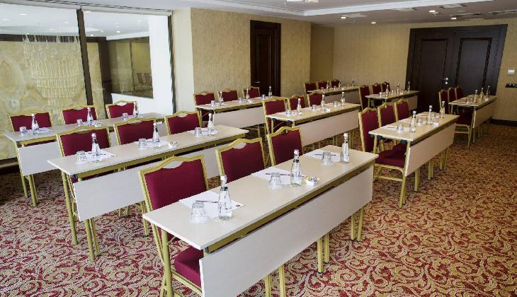 هتل گرند آراس سوئیت