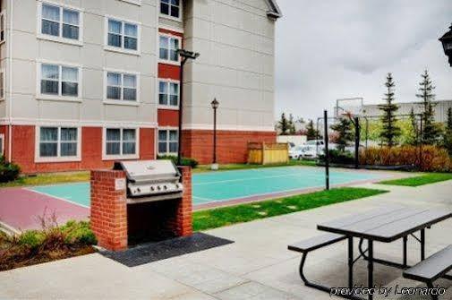 Lakeview Signature Inn - Calgary