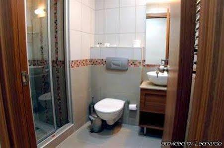 فلاور پالاس هتل