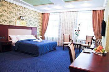 Dubai International Hotel