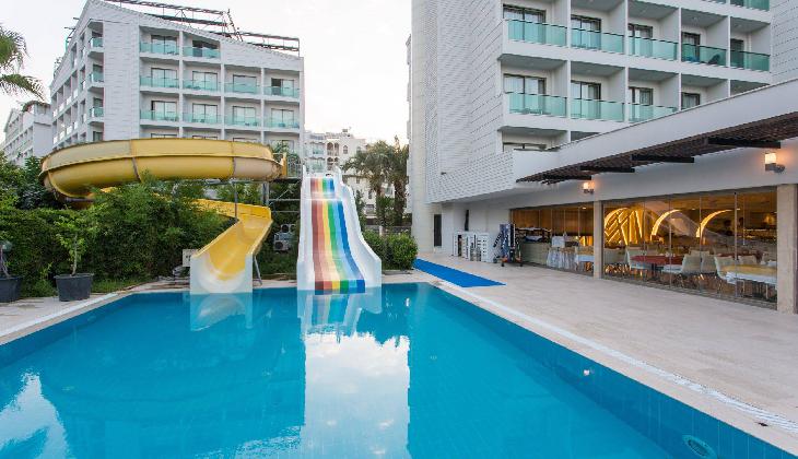 Club Hotel Falcon