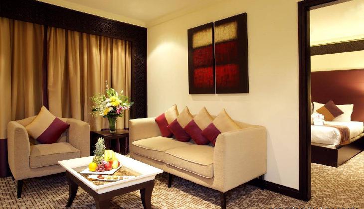 هتل کارلتون تاور