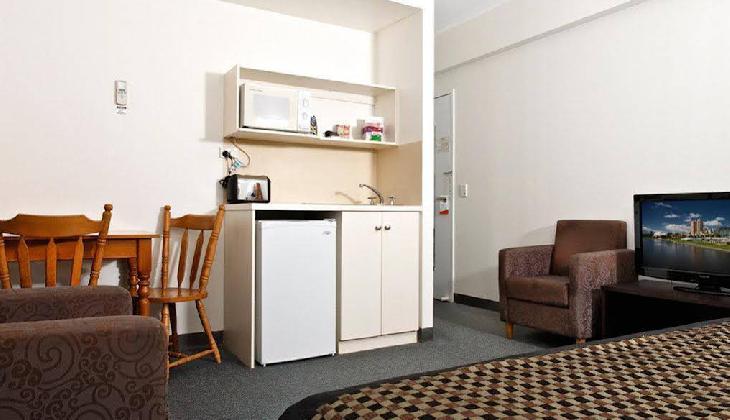 BreakFree Directors Studios