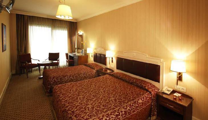 هتل مترو پارک تکسیم