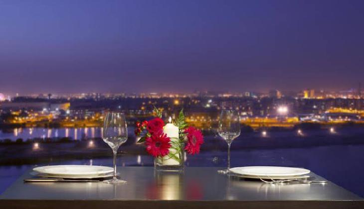 BABYLON WARWICK HOTEL