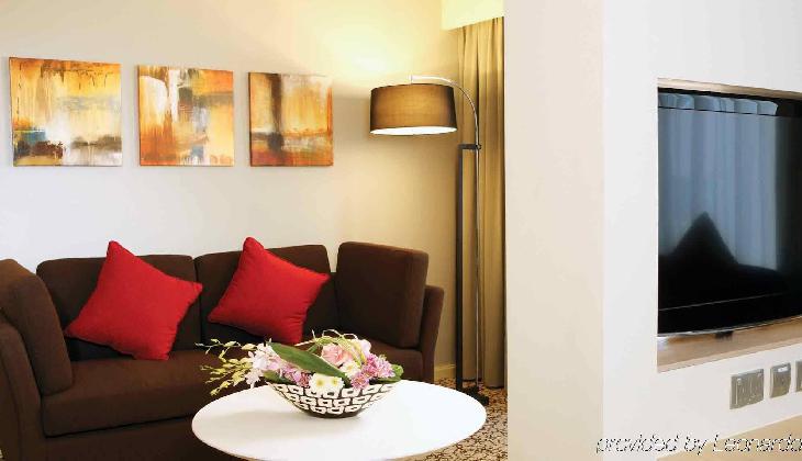 Novotel Suites Dubai Mall of the Emirates