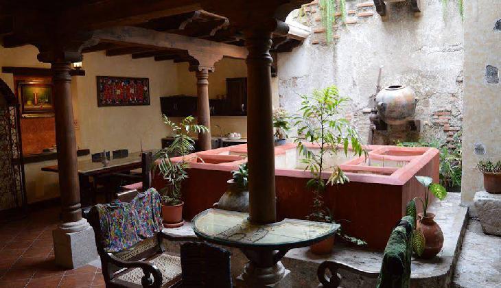 Uxlabil Antigua Hotel y Galería