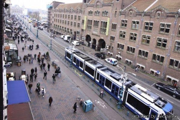 Budget Hotel Damrak Inn