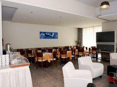 Dimitris Paritsa Hotel