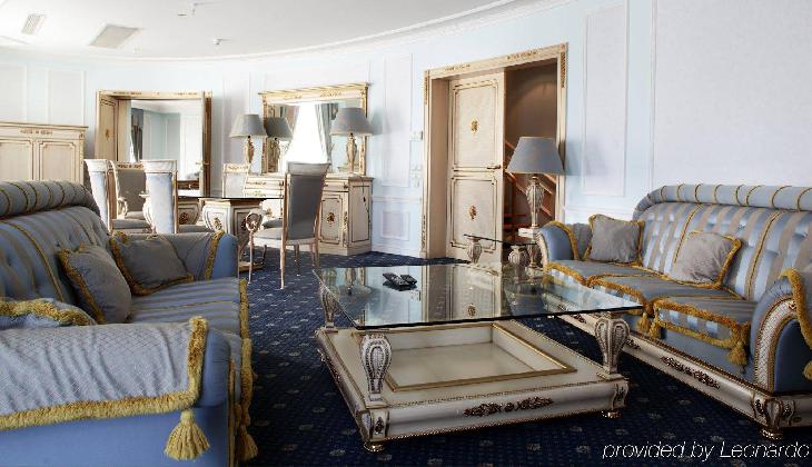 Crowne Plaza Minsk Hotel