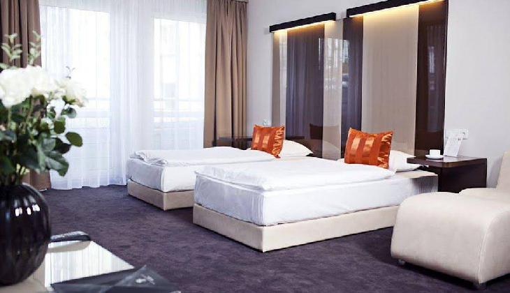 Platinum Palace Apartments