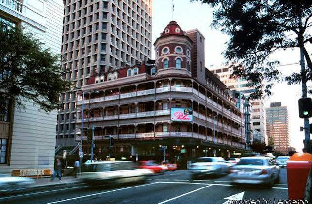 Base Brisbane Central