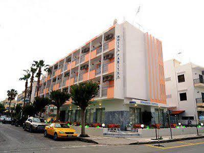 Dimitris Paritsa Hotel