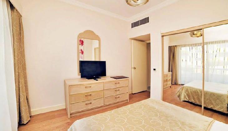 Jasmine Court Hotel Casino