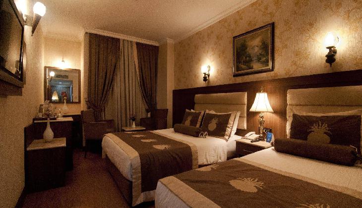 هتل گرند هیلاریوم