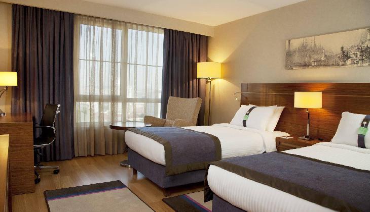 هتل هالیدی این شیشلی استانبول