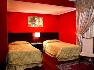 Al Muraqabat Plaza Hotel Apartments