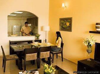 TIME Crystal Hotel Apartment