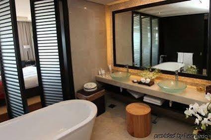 هتل ریکسوس پالم جمیرا