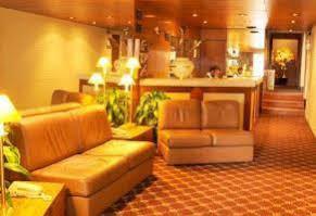 Apart Hotel El Doral