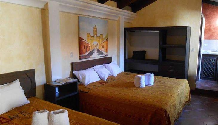 Uxlabil Antigua Hotel y Galería