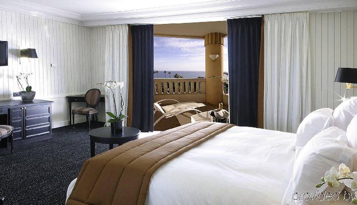 Hôtel Barrière Le Majestic