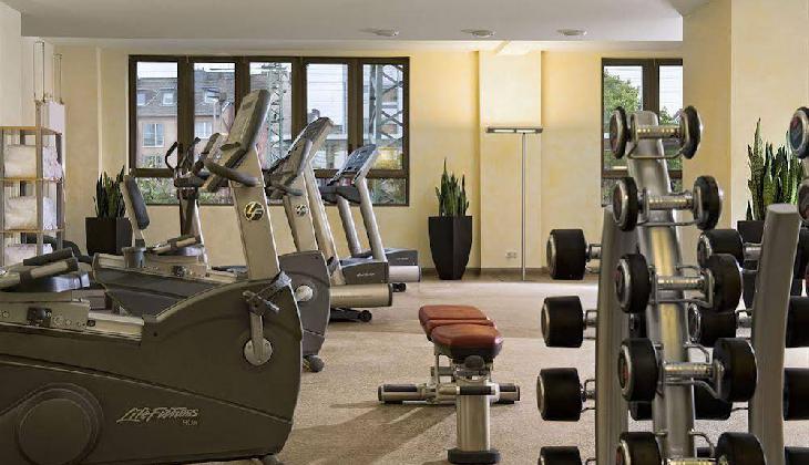 AZIMUT Hotel Cologne