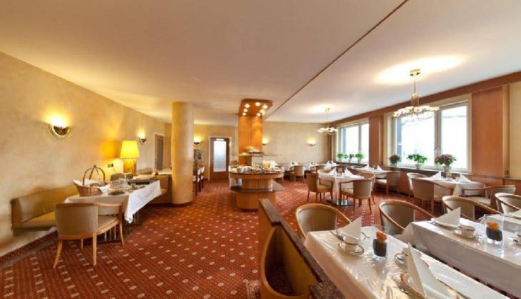 Novum Hotel Rieker Stuttgart Hauptbahnhof