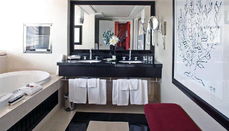 هتل وارویک شانزه لیزه