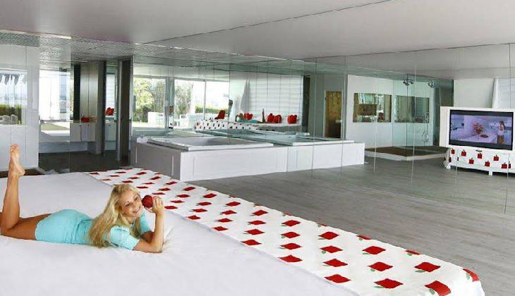 هتل آدم و حوا