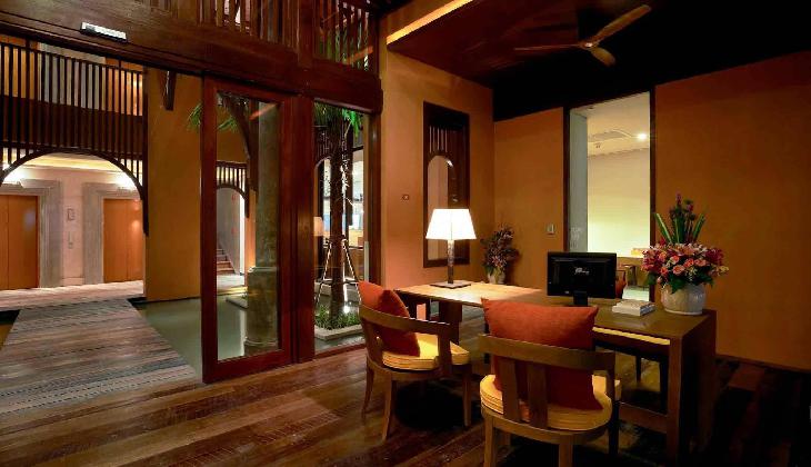 هتل مرکور سامویی