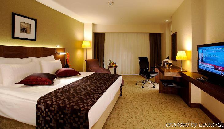 Crowne Plaza Istanbul Harbiye