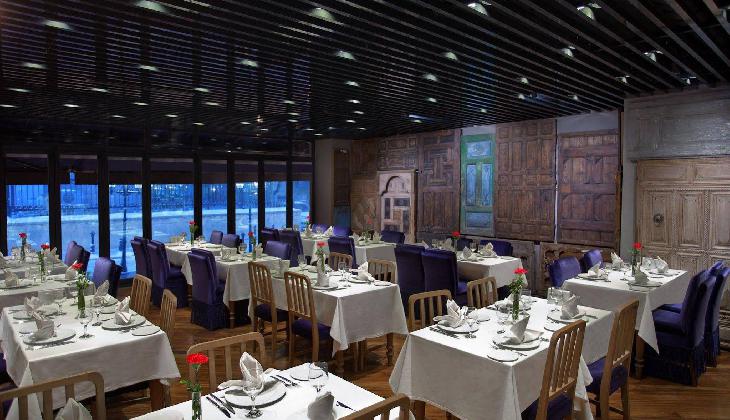 Sura Design Hotel & Suites