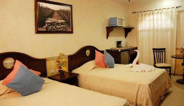 Playa del Carmen Hotel by H&A