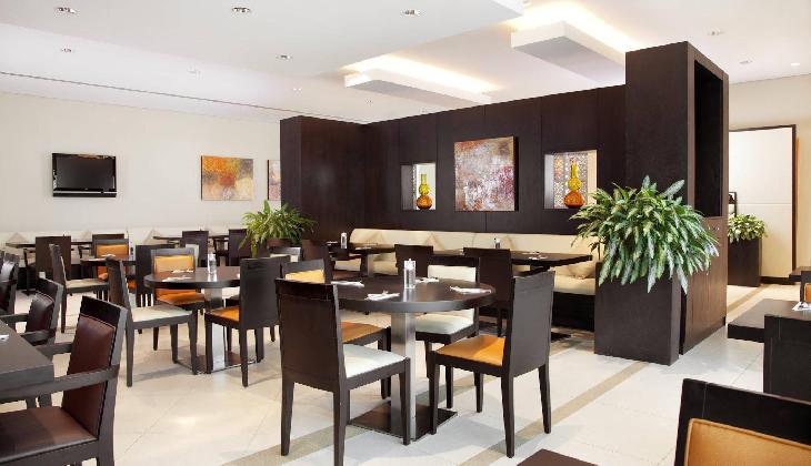 Holiday Inn Express Dubai Safa Park