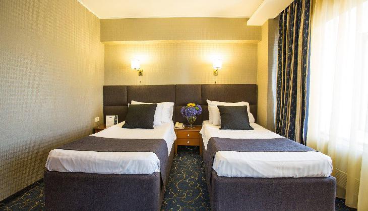 Crystal Palace Hotel